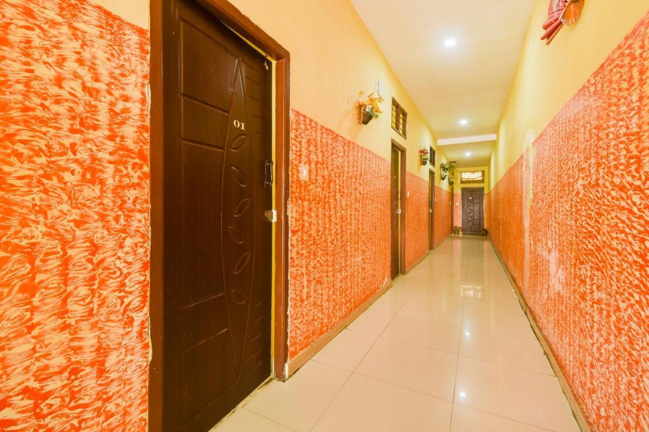 Spot On 74228 Galaxy Comforts Hotel Narasimharaja Puram Exterior photo